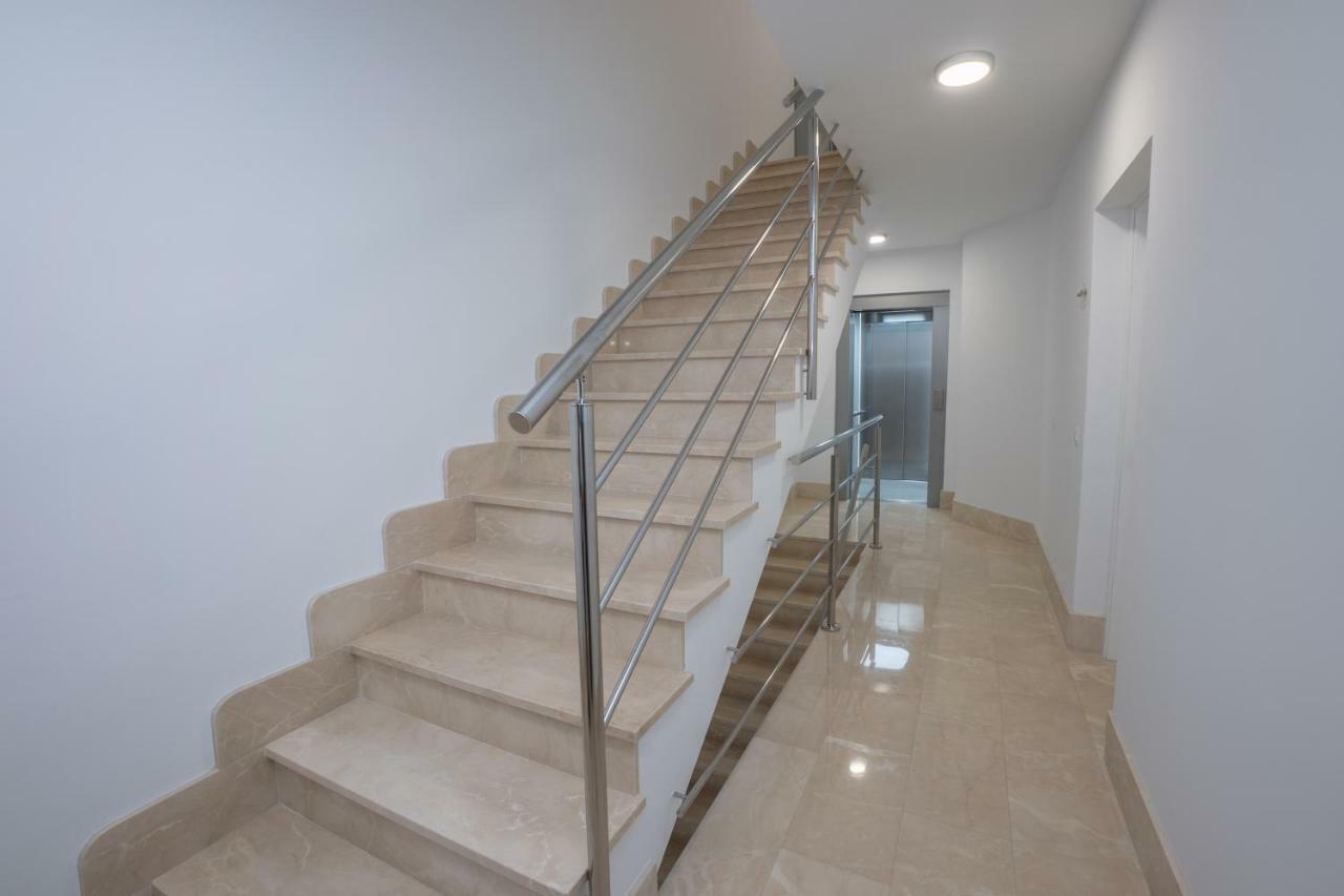 Apartamentos Mombasa 1 Planta Nerja Exterior foto
